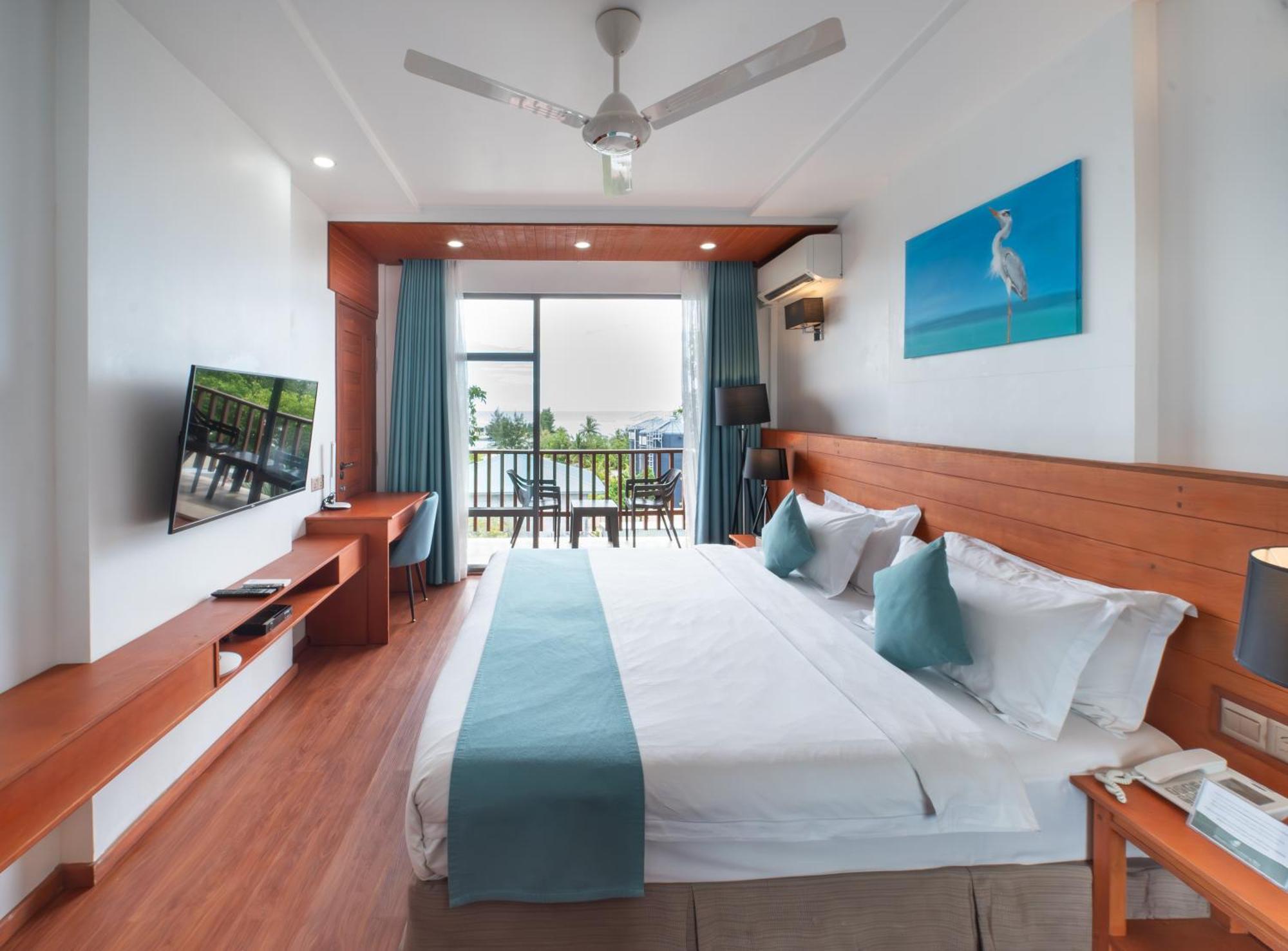 Araamu Hotels Maldives At Дгіффуші Екстер'єр фото
